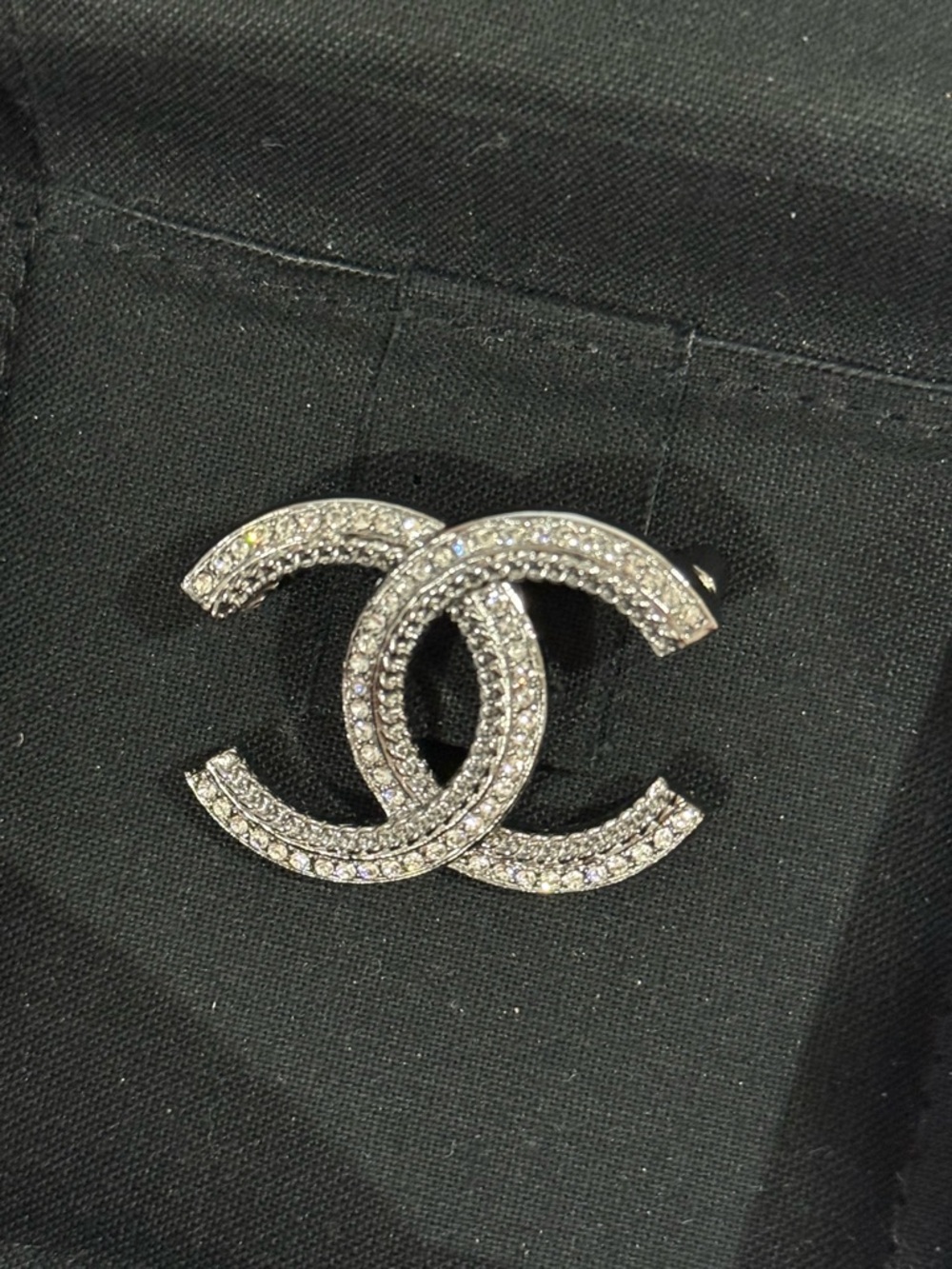 CHANEL Silver Crystal CC Logo Brooch - Picture 3 of 8
